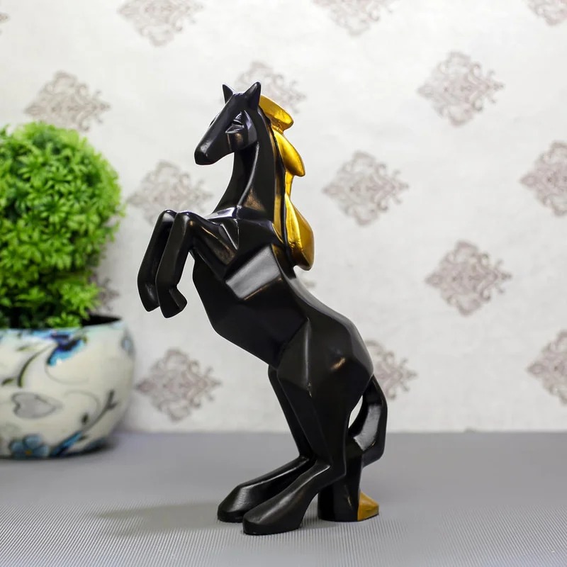 Modern Geometric Black Horse Statue with Gold Accents – Elegant Home Decor Figurine for Living Room, Office & Gift