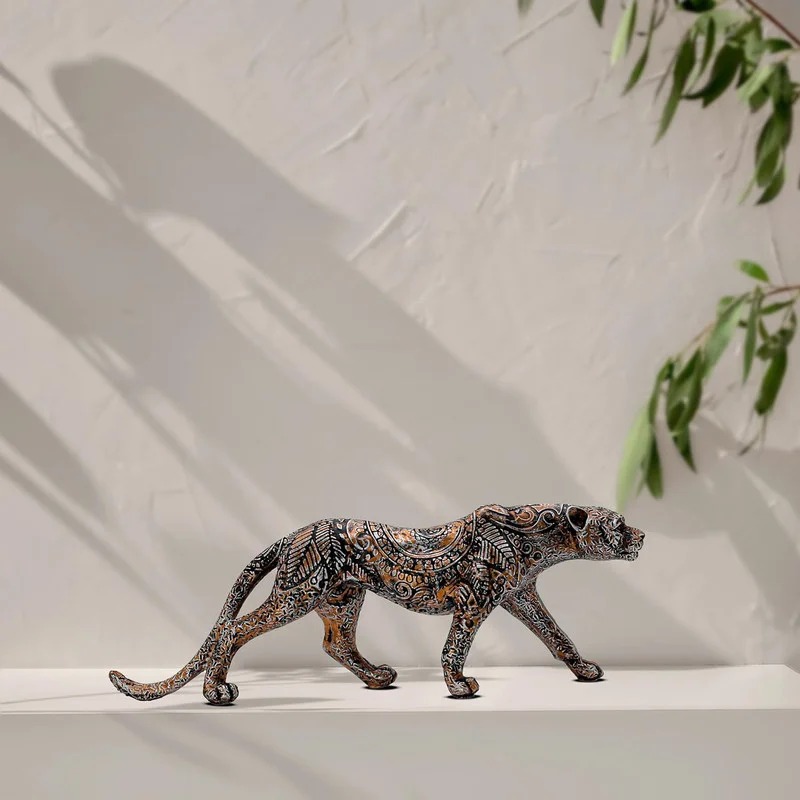 Intricately Carved Leopard Sculpture – Handcrafted resin Jungle Figurine for Elegant Home & Office Decor #2